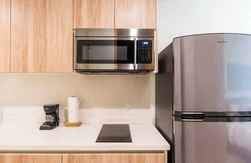 Zazil-ha Condo | Studio w Rooftop Ocean Views Near Beach