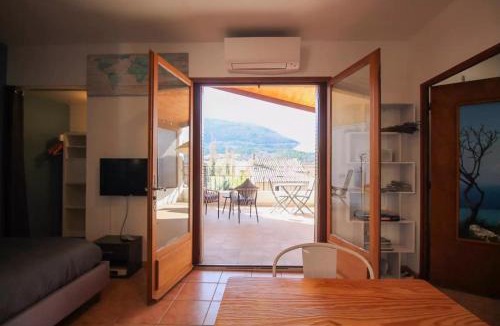 Montbrun-les-Bains Apartment | Studio Walla Confort Centre