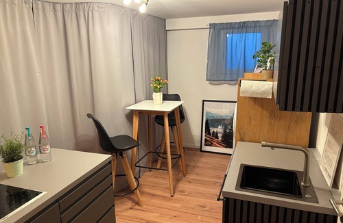 Vaihingen an der Enz Apartment | Studio wicker basket