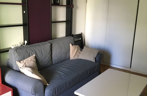 Issy-les-Moulineaux Condo | Studio with balcony near Paris