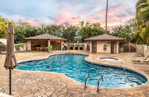 Kihei Hotel | Studio with 2 Beds in Maui Banyan Kihei