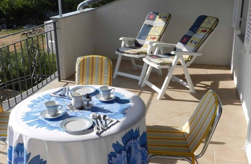 Sveti Vid-Miholjice Apartment | Studio with access to the terrace with sea view