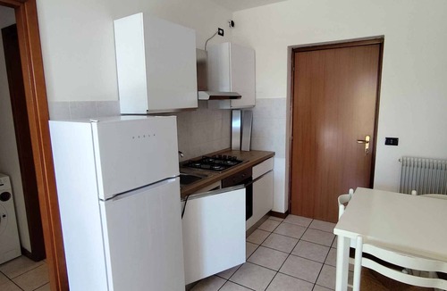 Eraclea Mare Apartment | Studio with air conditioning and balcony