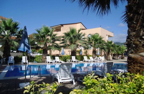 Ascea Apartment | Studio with air conditioning and pool