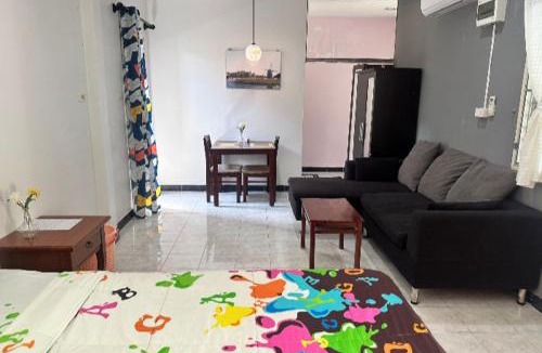 Cherngtalay Apartment | Studio with aircon n kitchen