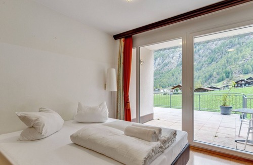 Zwieselstein Apartment | Studio with Balcony (ZW 4)