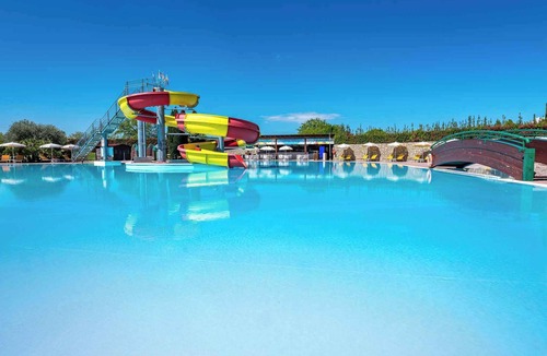 Peschiera del Garda Apartment | Studio with outdoor pool and children's entertainment in a great residence