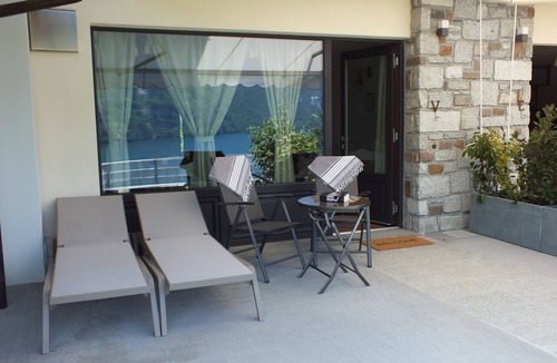 Anfo Apartment | Studio with lake view