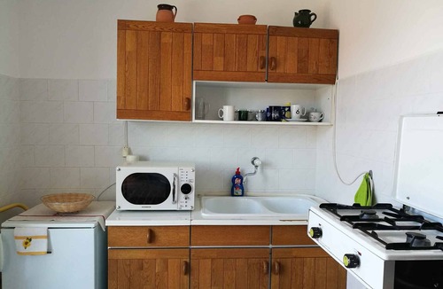 Csopak Apartment | Studio with large terrace and mountain view