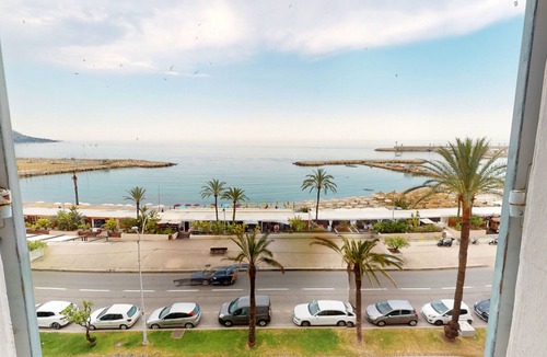 Menton Apartment | Studio with mezzanine, sea view, Wi-Fi, near beach