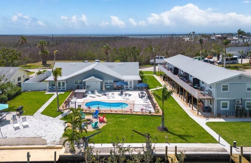 Matlacha Isles-Matlacha Shores Condo | Studio with Patio - Turtle Cove - Welcome to our stunning, newly renovated studio condo!