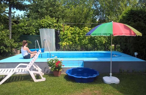 Keszthely Apartment | Studio with pool complex and air conditioning