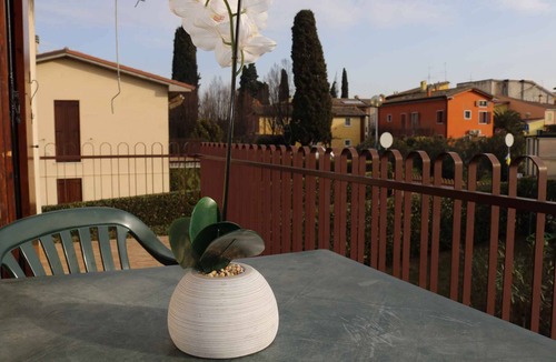 Lazise Apartment | Studio with pool for 6 people