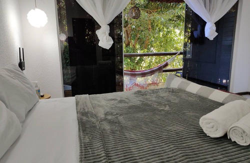 Pescaria Apartment | Studio with private jacuzzi.
