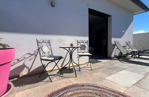 Istres Apartment | STUDIO WITH PRIVATE POOL