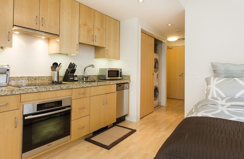 Cathedral Hill Condo | Studio with Rooftop Deck!