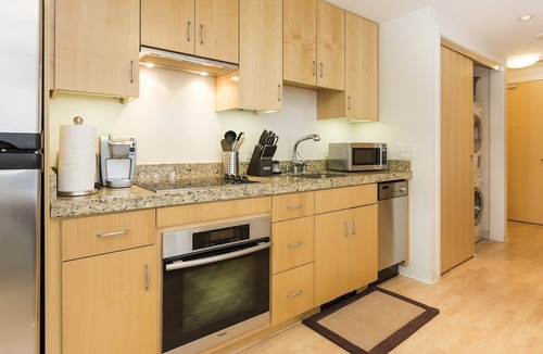 Cathedral Hill Condo | Studio with Rooftop Deck!