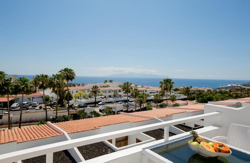 San Eugenio Apartment | Studio with sea view Island Village