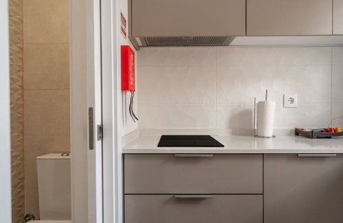 Sao Cristovao e Sao Lourenco Apartment | Studio with Stunning Views to river and old town by Lisbeyond
