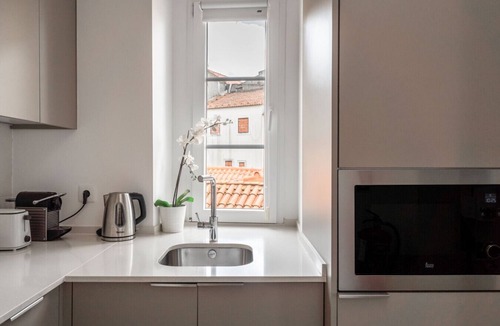 Sao Cristovao e Sao Lourenco Apartment | Studio with Stunning Views to river and old town by Lisbeyond
