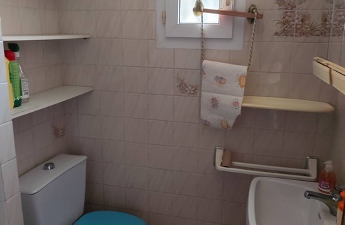 Breuillet Apartment | Studio with two single beds, 6 minutes from the beach, near Royan/Grande Côte