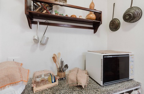 Rilievo Apartment | Studio 'Zirafa' with Shared Garden, Wi-Fi and Air Conditioning
