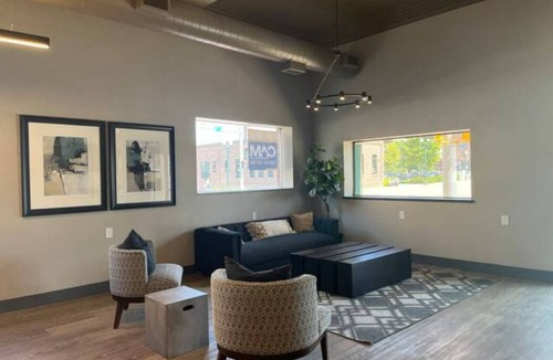 Downtown Apartment | Studio63 on Phillips
