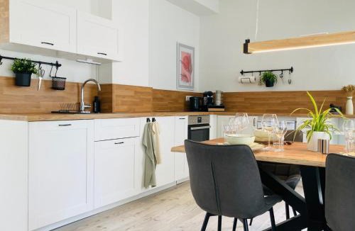 Lubben Apartment | StudioIModernIZentrumIWLANIParkplatzIDisneyPlus