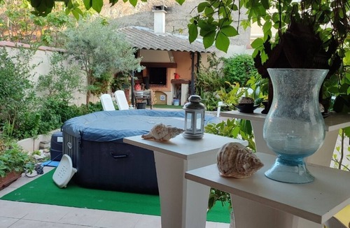 Rognac Cottage | studion for the holidays