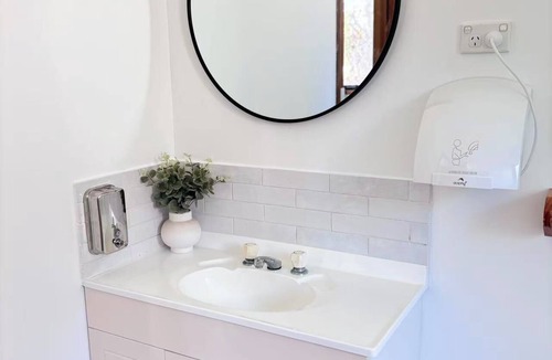 Whitemark Apartment | StudioONE Flinders Island