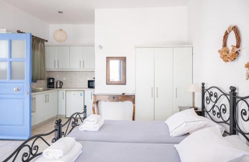 Lipsoi Apartment | Studios Angela Port