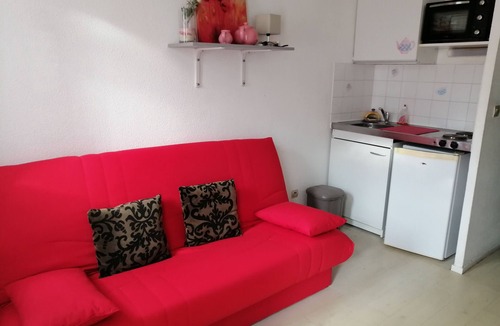 Lamalou-les-Bains Apartment | Studios Curistes 4 ème étage avec Balcon, ascenceur et parking Lamalou les Bains