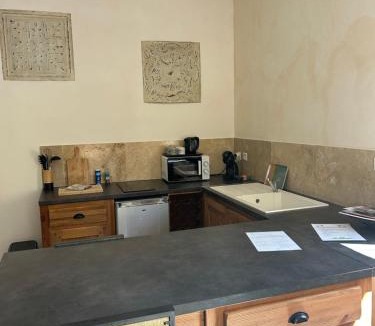 Vagnas Bed & Breakfast | Studios et Gite La Sauvasse