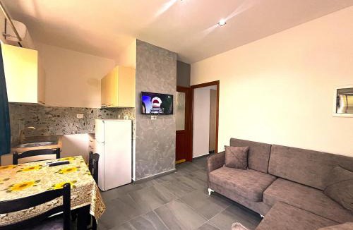 Vlore Apartment | Studios in Jonis House
