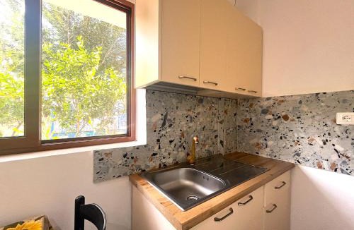 Vlore Apartment | Studios in Jonis House