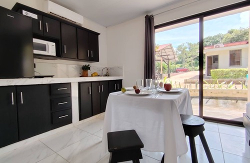 Rio Seco Apartment | *Study/Pool/Pool/WIFI-Full kitchen-A/C-Large Beach-Surfing-Sunsets