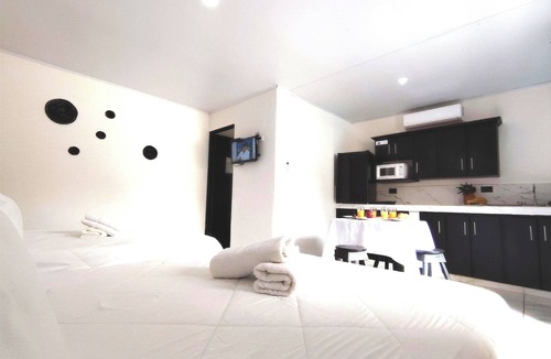 Rio Seco Apartment | *Study/Pool/Pool/WIFI-Full kitchen-A/C-Large Beach-Surfing-Sunsets
