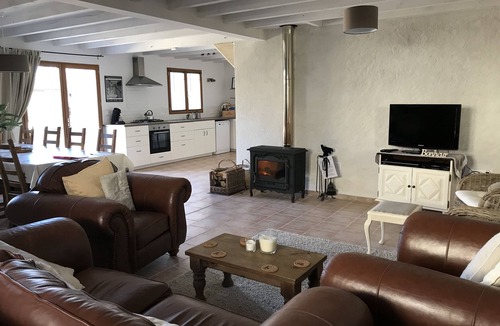 Saint-Martin-de-Gurson House | Stunning, 4 ⭐️ relaxing, peaceful, private pool, fishing lake sleeps 18 Dordogne