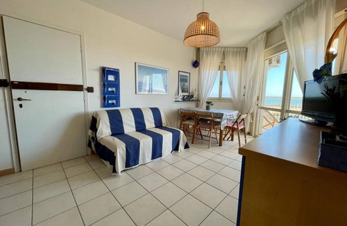Porto Santa Margherita Apartment | Stunning seafront apartment
