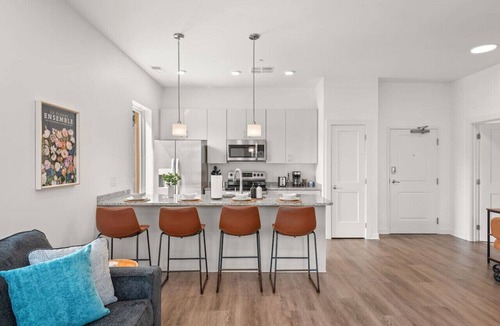 Hough Apartment | Stunning 2 Bed/2 Bath | CLE Clinic | Balcony