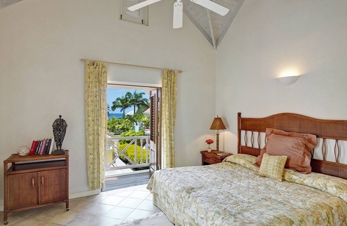 Little Battaleys Villa | Stunning 2 bedroom villa in paradise - 2 mins from beach
