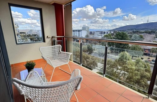 Braddon Apartment | Stunning 2-Brm in Braddon!