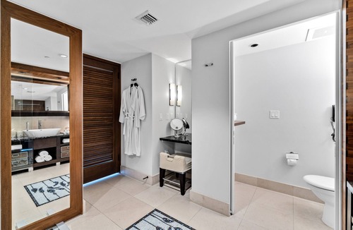 North Beach Condo | Stunning 2BR 2Bath on 8th floor @Carillon Miami Wellness Resort