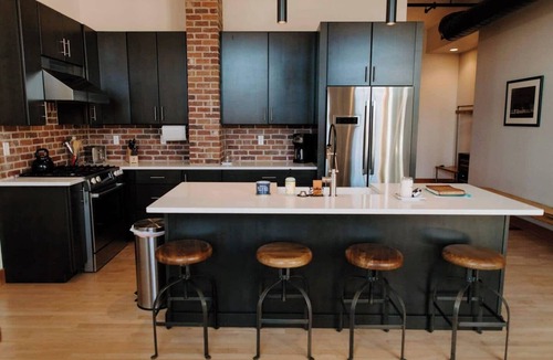 Sheridan Condo | Stunning 3-bedroom modern loft in the heart of downtown Sheridan.