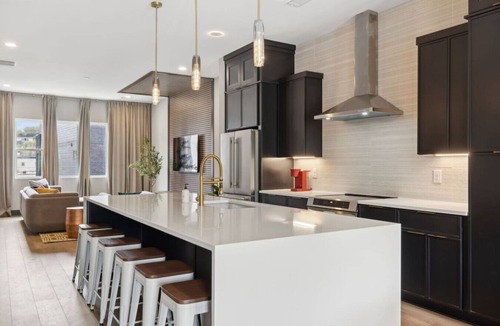 Madison House | Stunning 4 Bedroom/4.5 Bath Home w/Rooftop Deck!