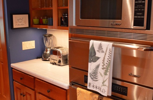 West Sound House | Stunning 4 bedroom water view home on Historic Slanted Apple Farm- sleeps 8