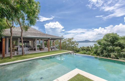 Taling Ngam Villa | Stunning 6 bedroom villa with beautiful ocean views