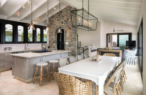 Maho Bay Quarter Villa | Stunning 6BR Villa: Private Pool & Ocean Views!