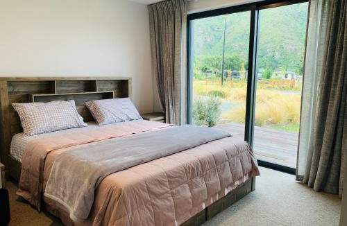 Kingston House | Stunning, Alpine House