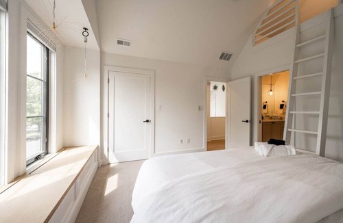 Herron Morton House | Stunning and Spacious Home, Downtown Indy